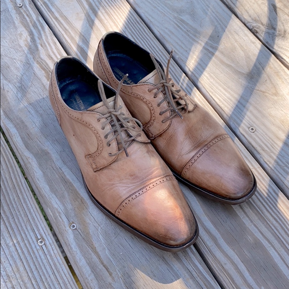 Johnston & Murphy Handcrafted in Italy Size 9